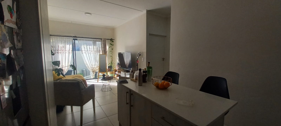 To Let 2 Bedroom Property for Rent in Wetton Western Cape